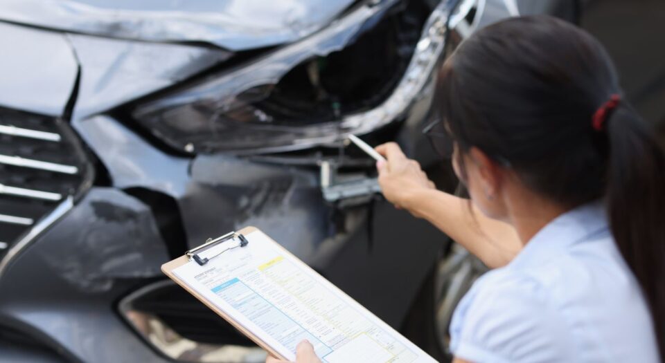How to Navigate Car Accident Claims A Step-by-Step Guide